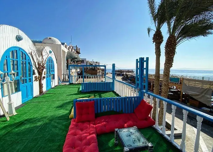 Dream House Konukevi 3*